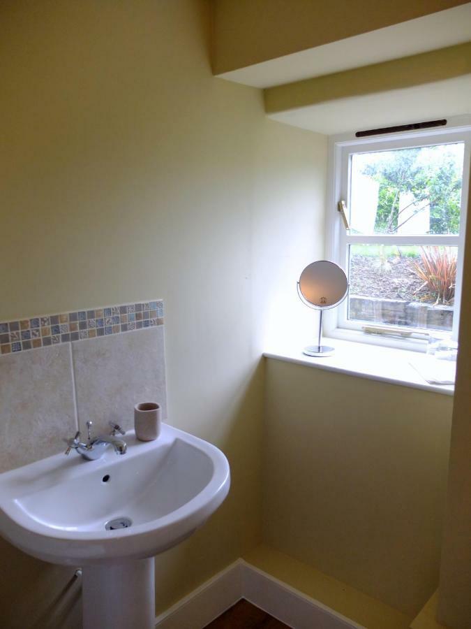 Home Barn Bed And Breakfast Yeovil Esterno foto